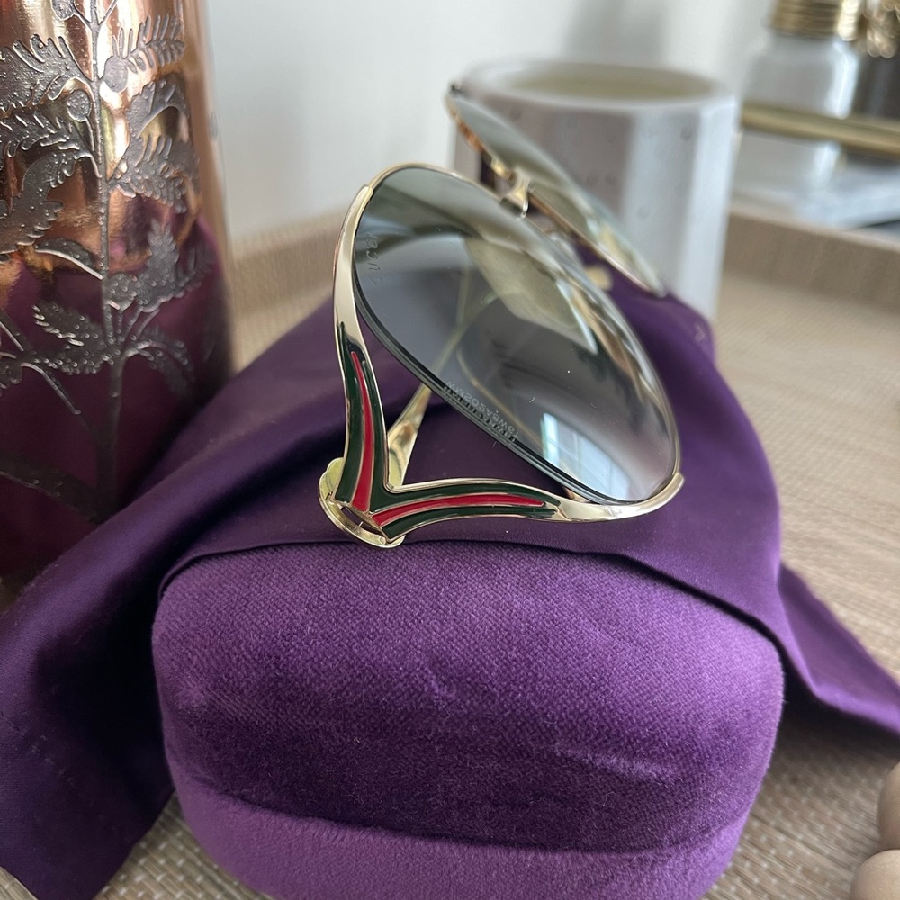 GUCCI Oversized Oval GG Gold Red Green Sunglasses - Picture 8 of 15